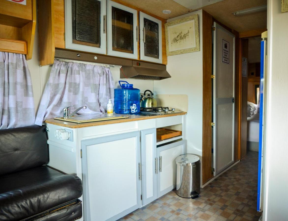 Maggie May House Boat - Colchester - 5Km From Elephant Park Экстерьер фото